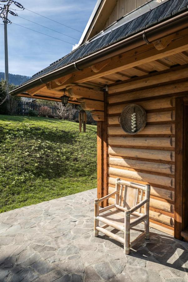 Holiday home Ocarujuci Dreveny Dom V Prirodnom Prostredi Kordiky